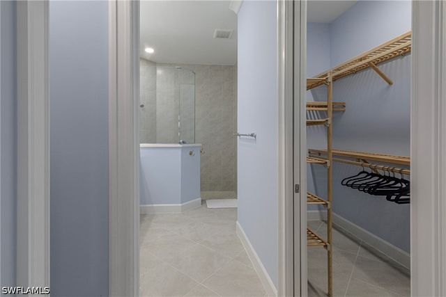 8912 Calypso CT, Naples, FL 34112