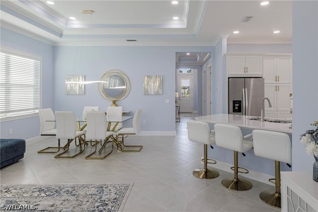 8912 Calypso CT, Naples, FL 34112