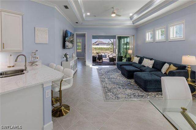 8912 Calypso CT, Naples, FL 34112