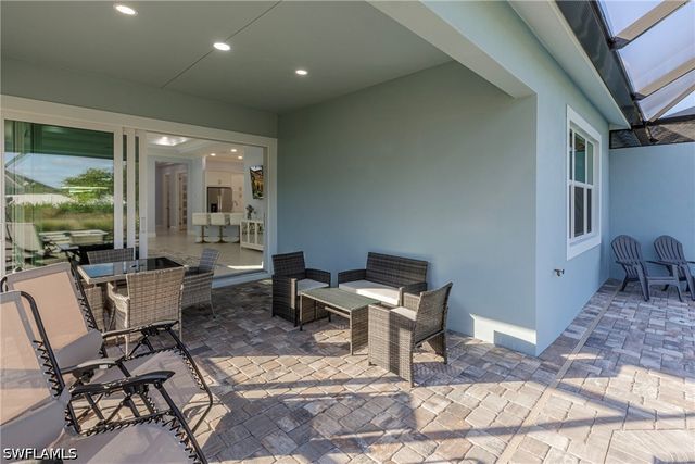 8912 Calypso CT, Naples, FL 34112