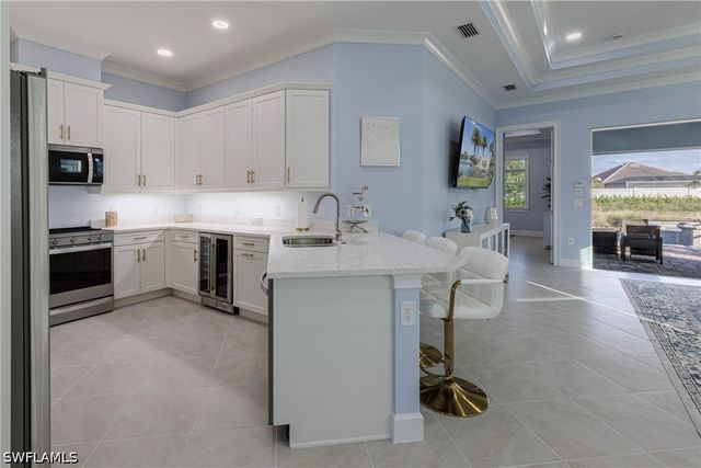 8912 Calypso CT, Naples, FL 34112