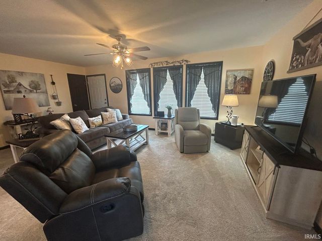 1122 Richter Drive, Plymouth, IN 46563