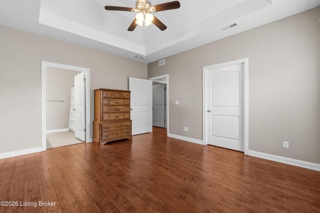 214 Terrace Dr, Mt Washington, KY 40047