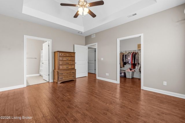 214 Terrace Dr, Mt Washington, KY 40047