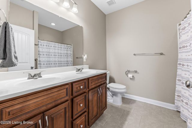 214 Terrace Dr, Mt Washington, KY 40047