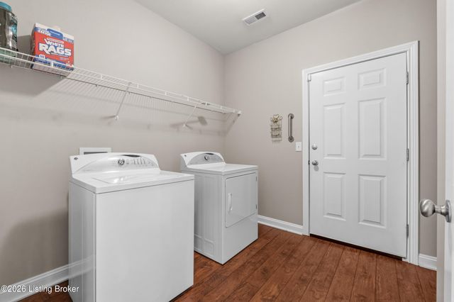 214 Terrace Dr, Mt Washington, KY 40047
