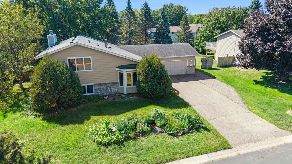 3399 Balsam Street SW, Prior Lake, MN 55372