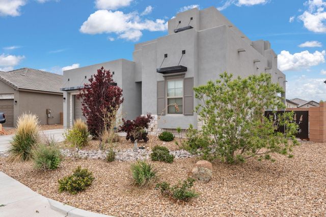 7720 Station Court NW, Albuquerque, NM 87107