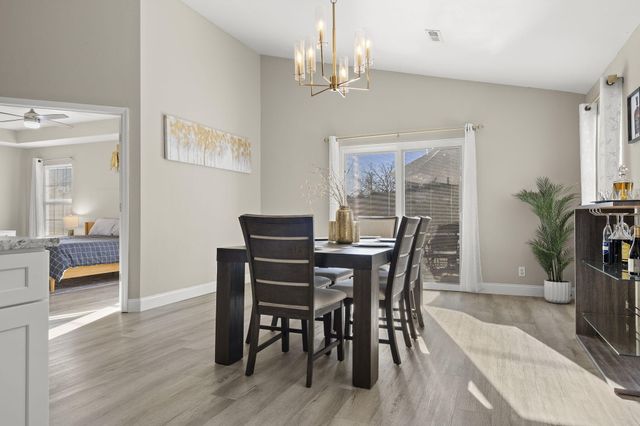 220 Deer Run Road, Branson, MO 65616