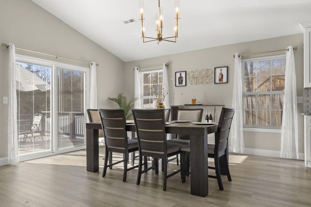 220 Deer Run Road, Branson, MO 65616