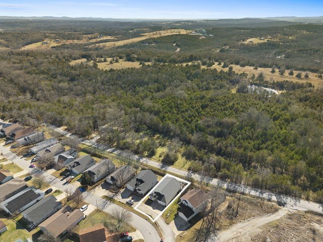 220 Deer Run Road, Branson, MO 65616