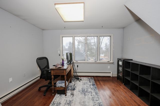 10 Martha Drive, Derry, NH 03038