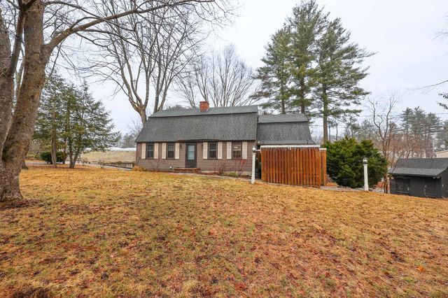 10 Martha Drive, Derry, NH 03038