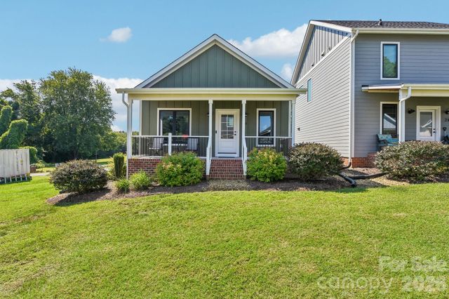 24 Cottage Court, Granite Falls, NC 28630