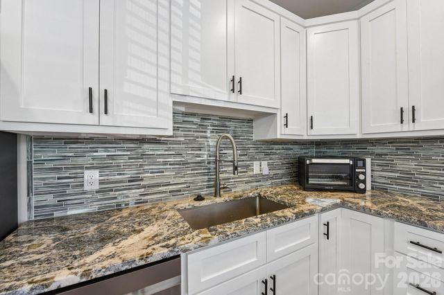 24 Cottage Court, Granite Falls, NC 28630