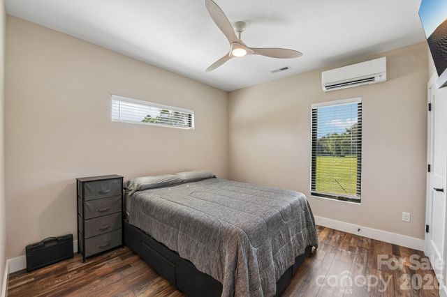 24 Cottage Court, Granite Falls, NC 28630