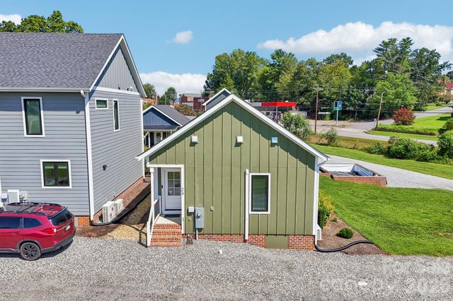 24 Cottage Court, Granite Falls, NC 28630