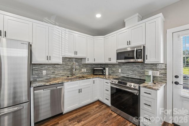 24 Cottage Court, Granite Falls, NC 28630