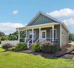24 Cottage Court, Granite Falls, NC 28630