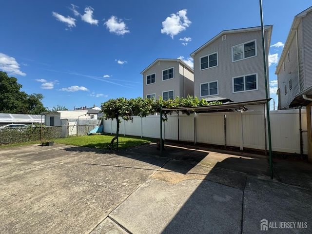 1386-1388 Lower Road 2, Elizabeth, NJ 07208
