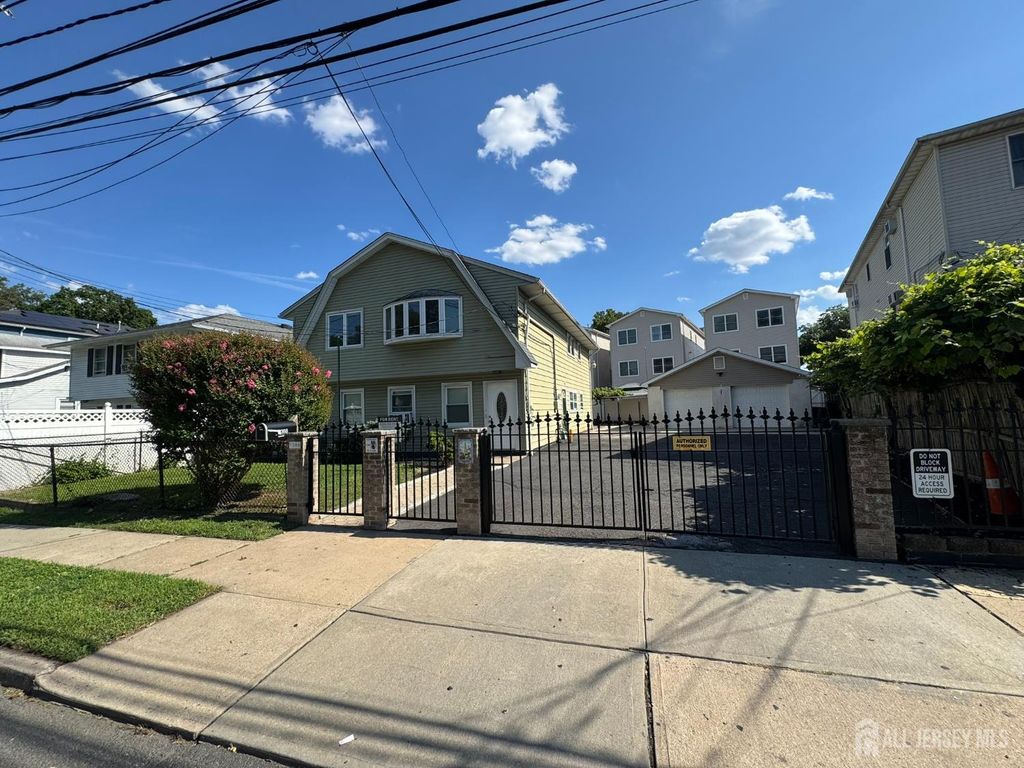 1386-1388 Lower Road 2, Elizabeth, NJ 07208
