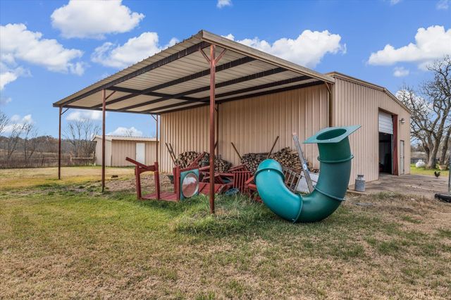 510 Old Sawmill Road, Axtell, TX 76624