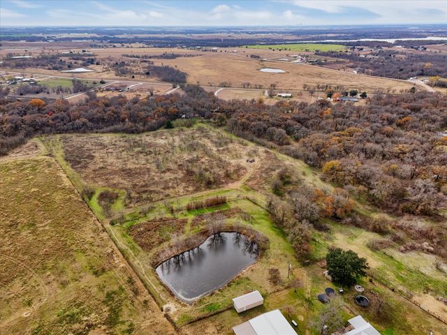510 Old Sawmill Road, Axtell, TX 76624