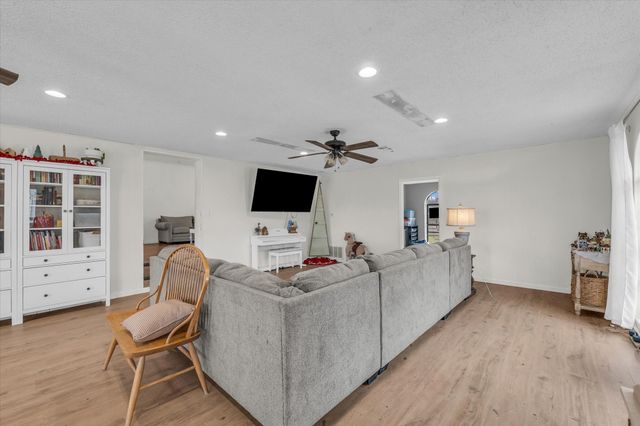 510 Old Sawmill Road, Axtell, TX 76624