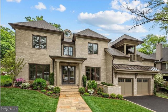 3031 N STUART ST, Arlington, VA 22207