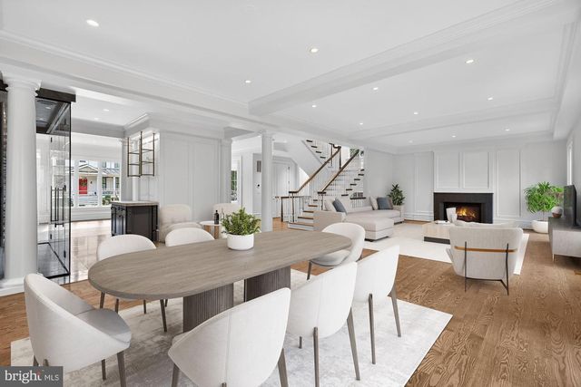 3031 N STUART ST, Arlington, VA 22207