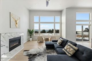 1029 Shelley Avenue, Homer, AK 99603