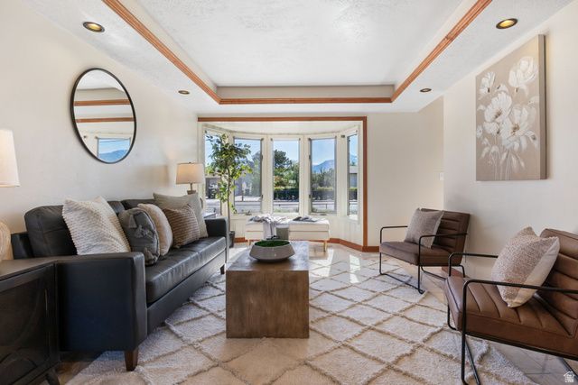 7318 S 2700 W, West Jordan, UT 84084