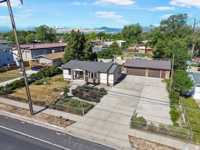 7318 S 2700 W, West Jordan, UT 84084