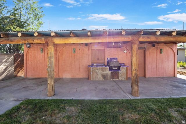 7318 S 2700 W, West Jordan, UT 84084