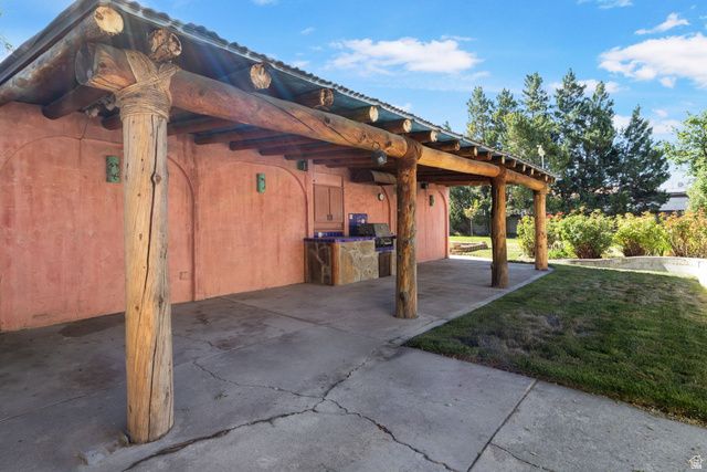 7318 S 2700 W, West Jordan, UT 84084
