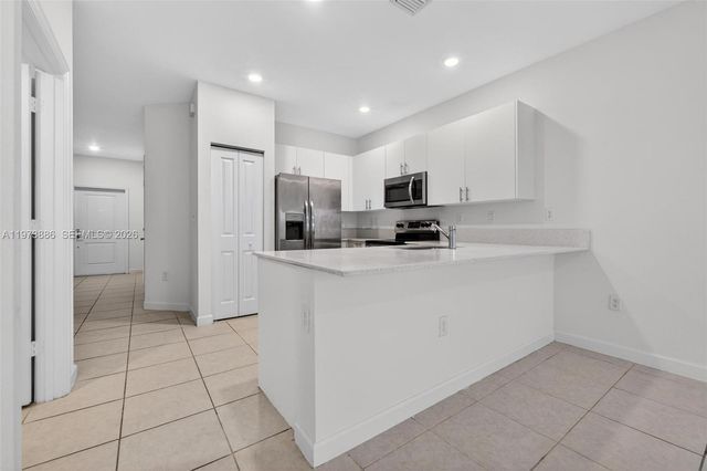 2662 SE 10th Street 2662, Homestead, FL 33035