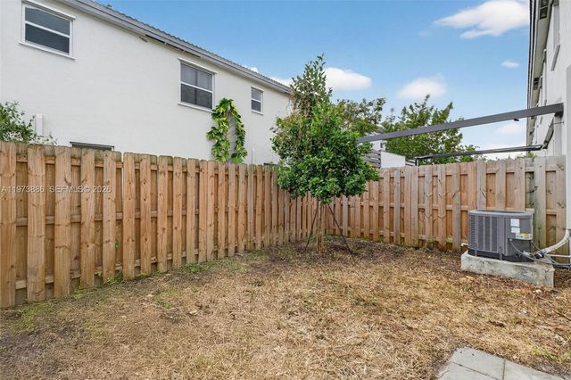 2662 SE 10th Street 2662, Homestead, FL 33035