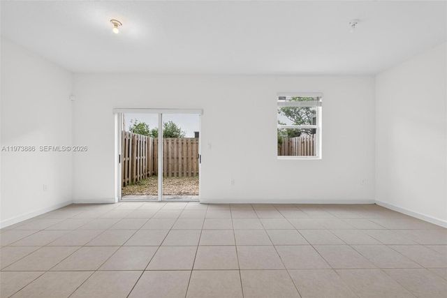 2662 SE 10th Street 2662, Homestead, FL 33035