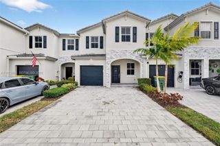 2662 SE 10th Street 2662, Homestead, FL 33035