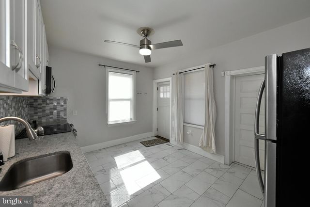 102 W 30TH STREET ST, Wilmington, DE 19802