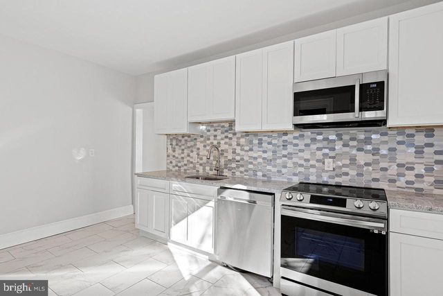 102 W 30TH STREET ST, Wilmington, DE 19802