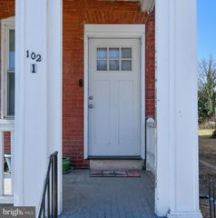 102 W 30TH STREET ST, Wilmington, DE 19802