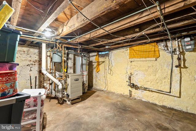 18 MILES AVE, Bordentown, NJ 08505