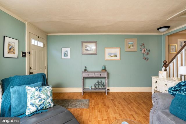 18 MILES AVE, Bordentown, NJ 08505
