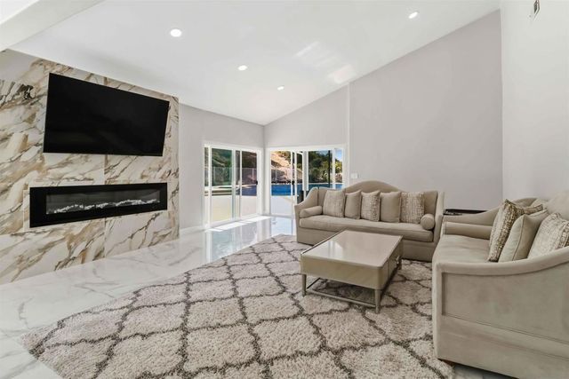 1223 Burris Drive, El Cajon, CA 92019
