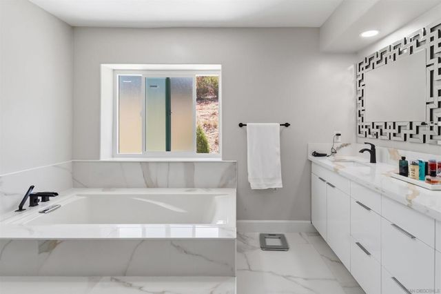 1223 Burris Drive, El Cajon, CA 92019