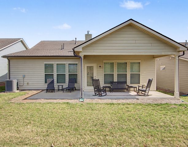 817 Clay Pl, Spring Hill, TN 37174