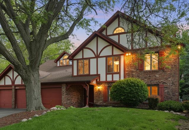 2039 Dorchester Lane 2, Schererville, IN 46375