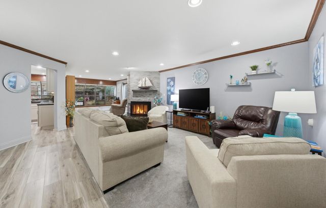 2039 Dorchester Lane 2, Schererville, IN 46375