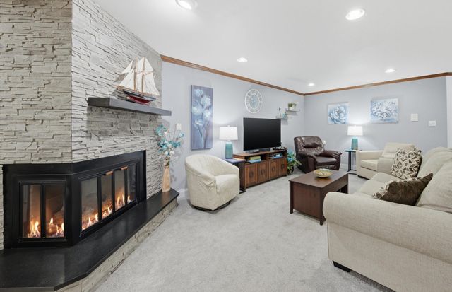 2039 Dorchester Lane 2, Schererville, IN 46375